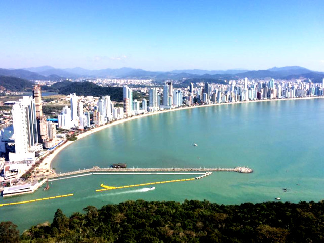 Guía Balneário Camboriú &copy A. A., Santa Catarina